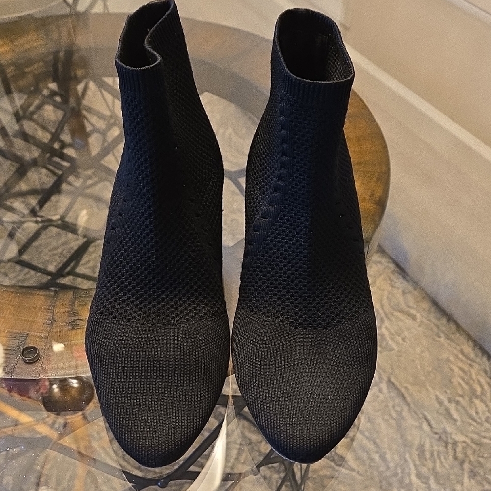 Eileen Fisher Black Knit Low Heeled Ankle Booties